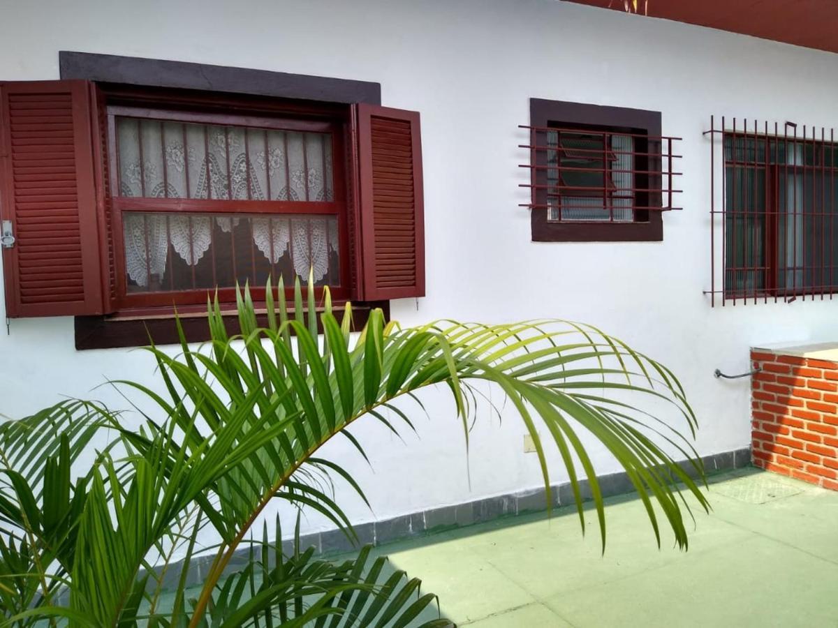 Casa Inteira Cravada Entre Os Principais Pontos Turisticos Vila Caraguatatuba Exterior foto